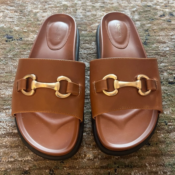 Brown sandals - Picture 1 of 4